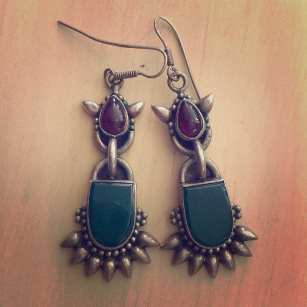 Silver Earrings with Garnet and Jade